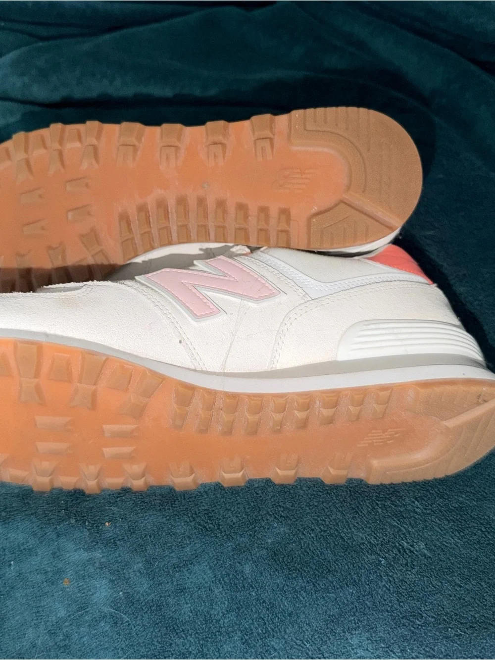 New Balance Women’s Cream Sneakers with Pink Accents